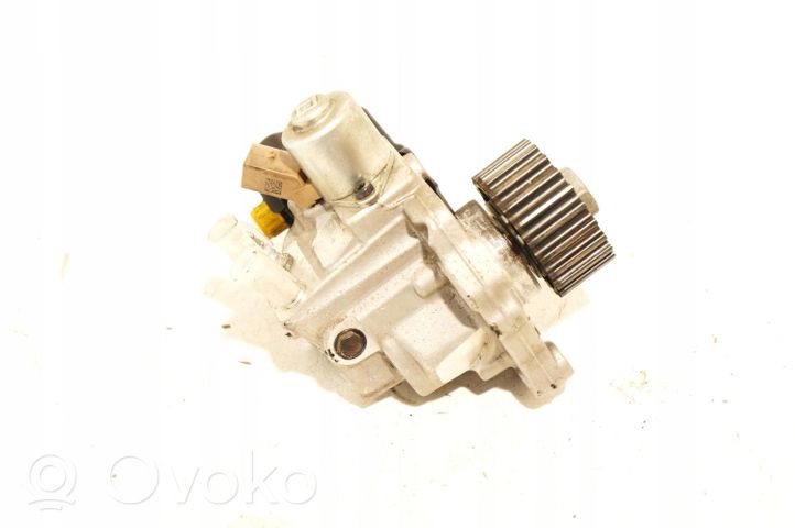 Volkswagen T-Roc Fuel injection high pressure pump 04B130755K