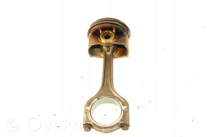 Volkswagen Polo VI AW Piston avec bielle A507D