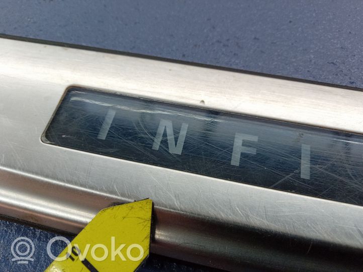 Infiniti G37 Rivestimento vano piedi laterale G6951-JK600