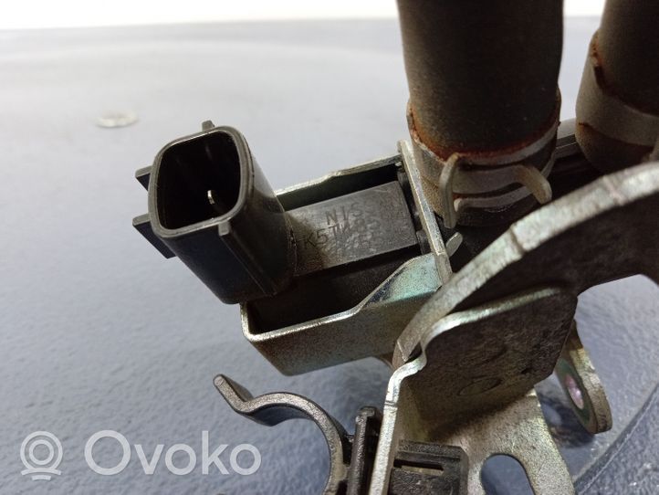 Nissan Qashqai Valvola di depressione K5T48594