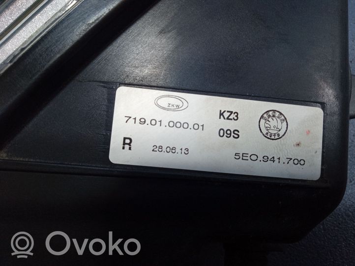 Skoda Octavia Mk3 (5E) Światło przeciwmgłowe przednie 5E0941700
