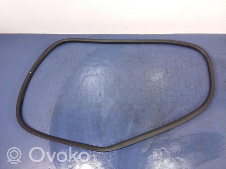 Citroen C4 II Picasso Gumowa uszczelka drzwi 9676258980