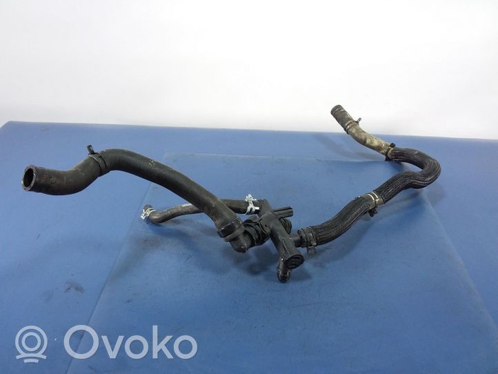 Renault Captur Moottorin vesijäähdytyksen putki/letku 924001545R