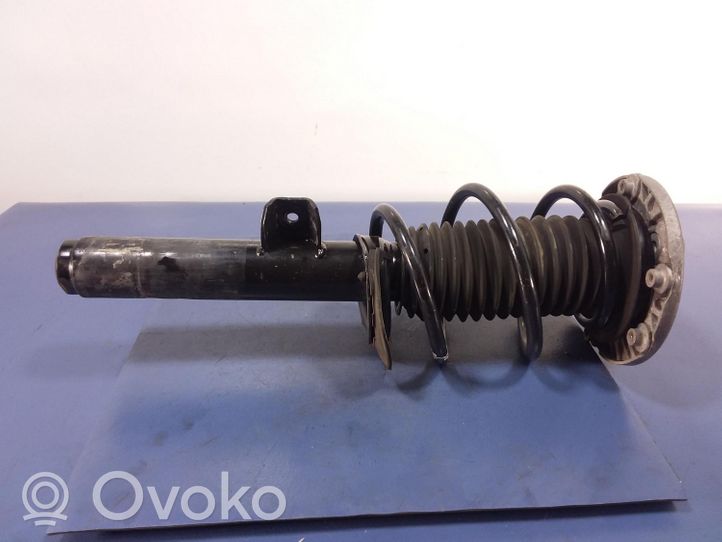 BMW 4 F32 F33 Front shock absorber with coil spring 6873796