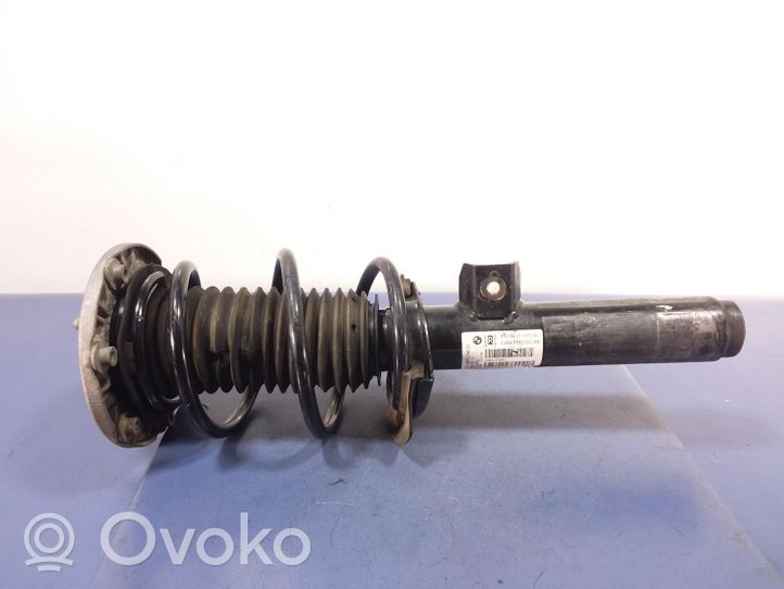 BMW 4 F32 F33 Front shock absorber with coil spring 6873796