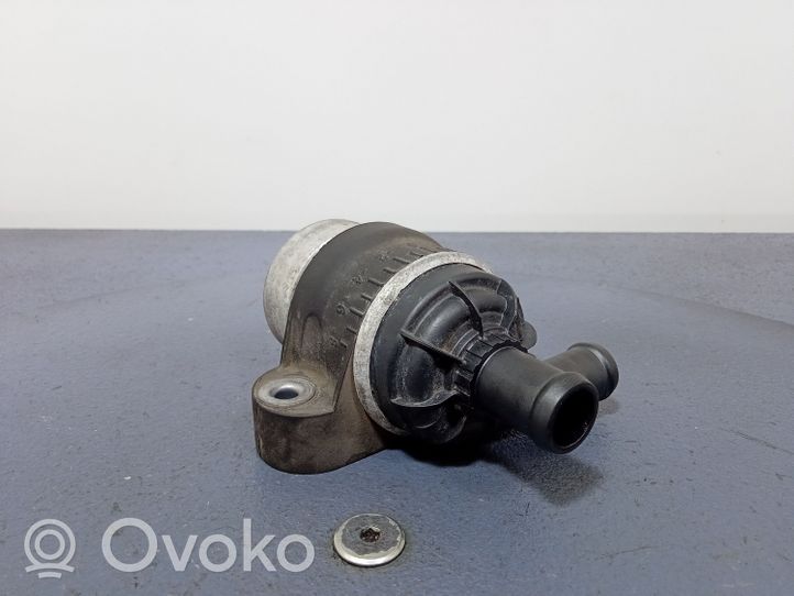 Audi A6 S6 C8 4K Vesipumppu 05L965567A