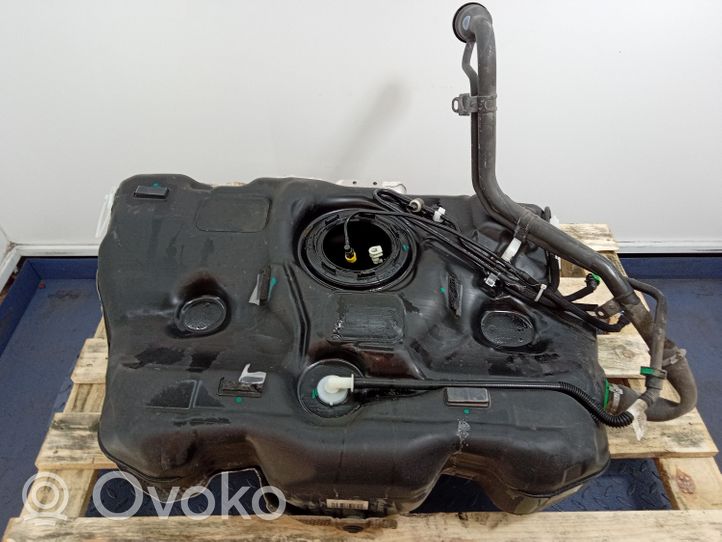 Opel Insignia B Serbatoio del carburante 84017670