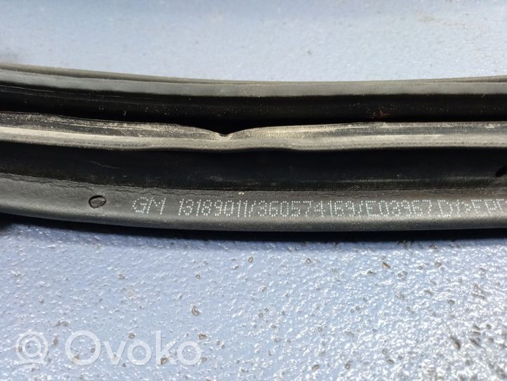 Opel Corsa D Joint en caoutchouc de porte avant 13189011