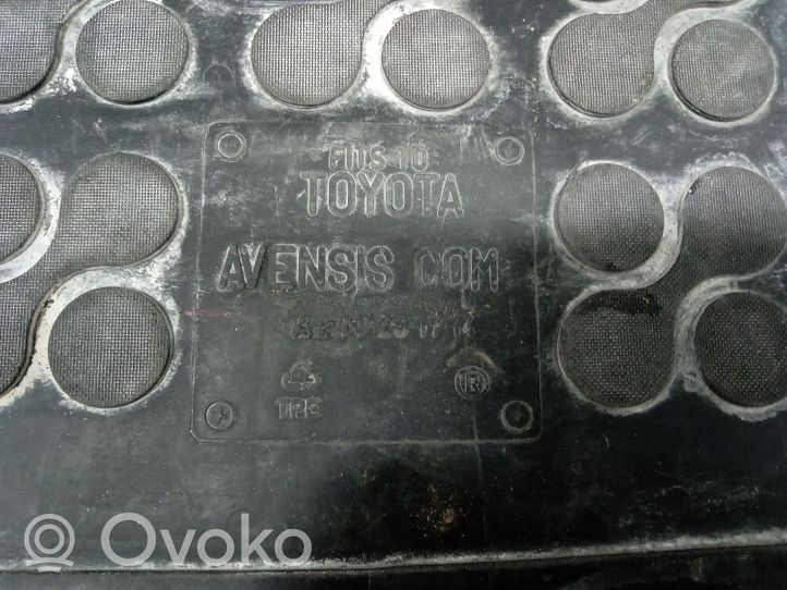 Toyota Avensis T250 Teppichboden Innenraumboden vorne 01