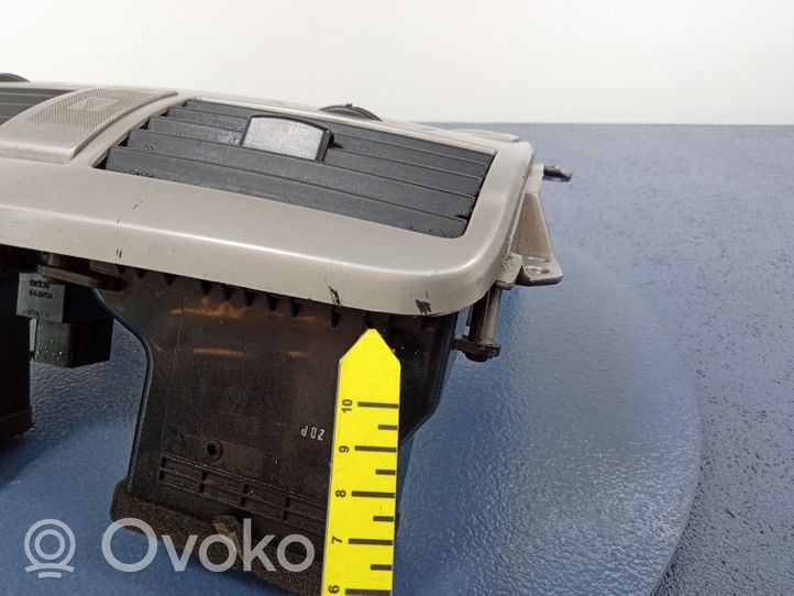 KIA Carnival Altro elemento di rivestimento sottoporta/montante 0K53B55310