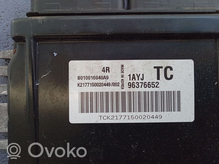 Chevrolet Kalos Unité de commande, module ECU de moteur 96376652