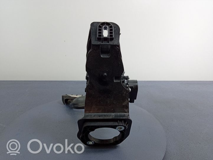 BMW X3 G01 Accelerator throttle pedal 6866485