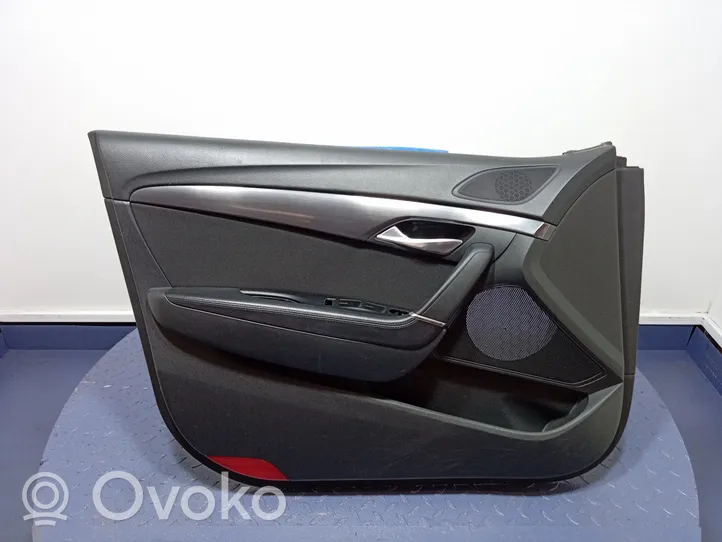 Hyundai i40 Oviverhoilusarja 82330-3Z000