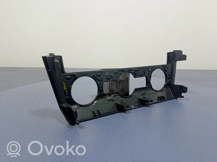 Skoda Octavia Mk3 (5E) Inny części progu i słupka 5E0863152F