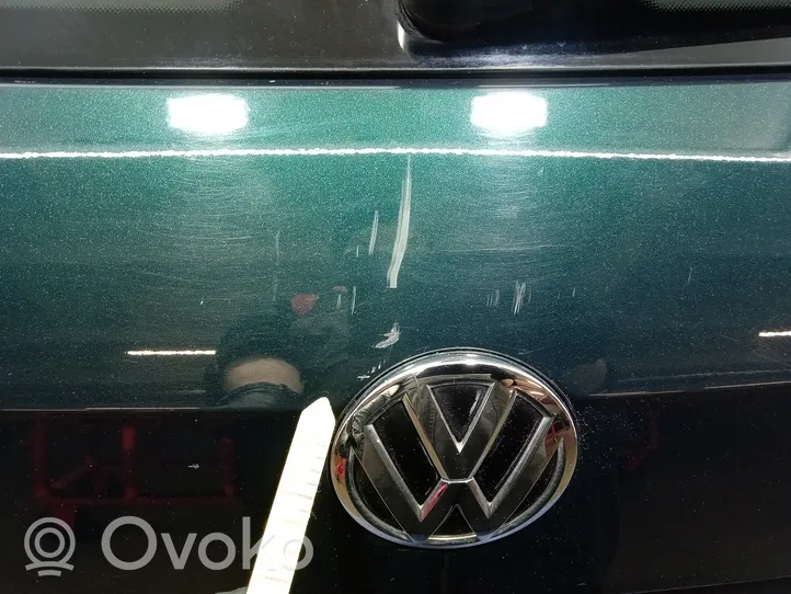 Volkswagen Tiguan Allspace Couvercle de coffre 01