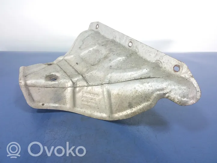 Volvo V50 Pakokaasulämmön lämpökilpi 30713261