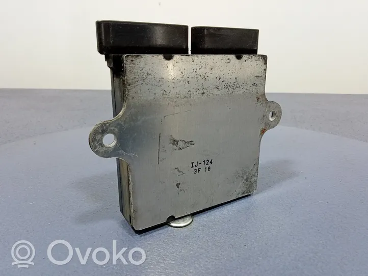 Mazda MPV II LW Unité de commande, module ECU de moteur RF5C18701A