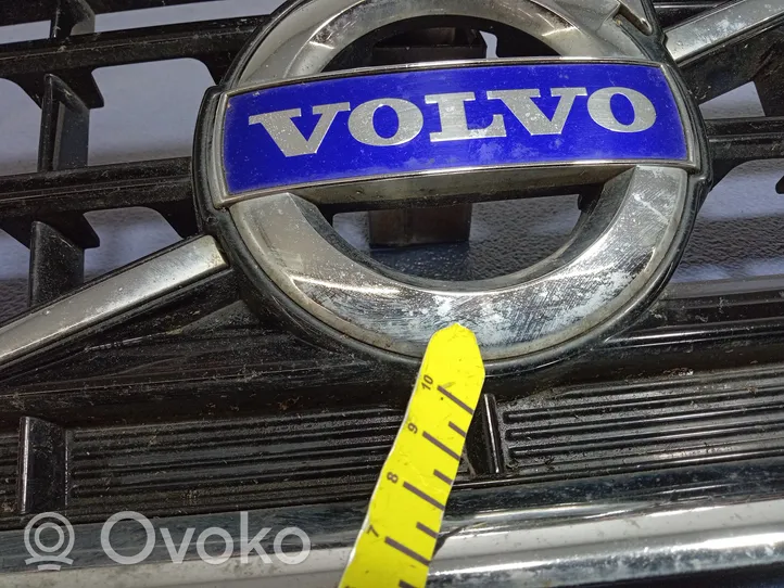 Volvo V40 Grille de calandre avant 31283764