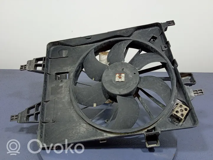 Renault Kangoo II Ventilateur de refroidissement de radiateur électrique 921206476R