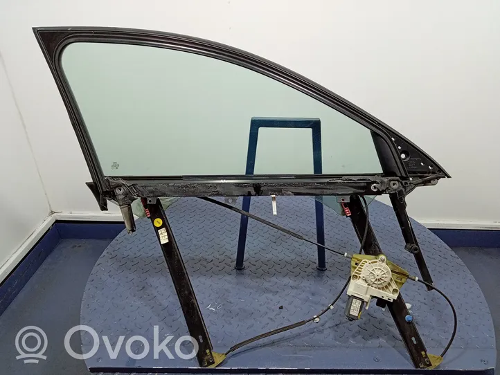 Audi A6 S6 C6 4F Priekinio el. lango pakėlimo mechanizmo komplektas 4F0837461