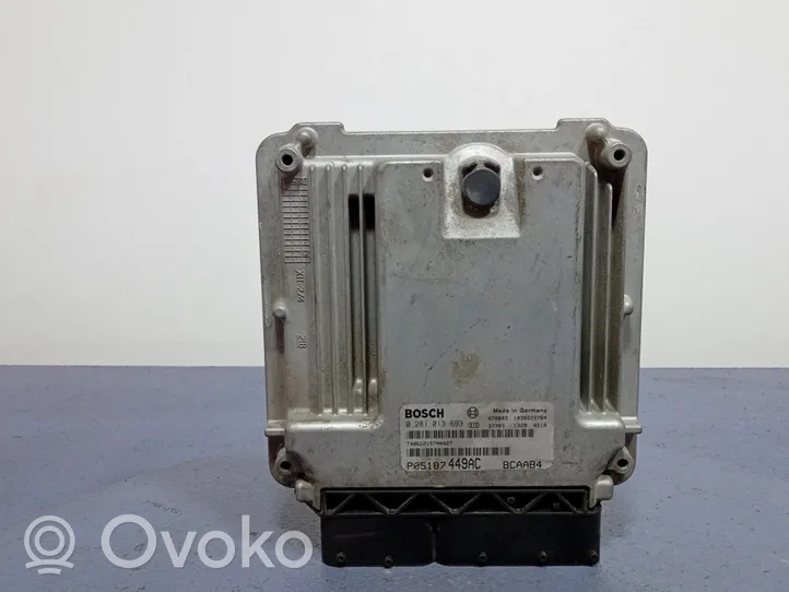 Dodge Caliber Komputer / Sterownik ECU silnika 0281013693