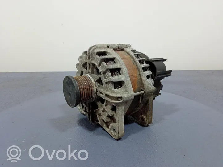 Renault Trafic III (X82) Alternator 231001423R