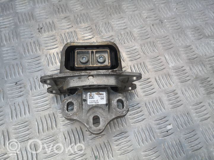 BMW 2 F44 Supporto di montaggio del motore 6886197