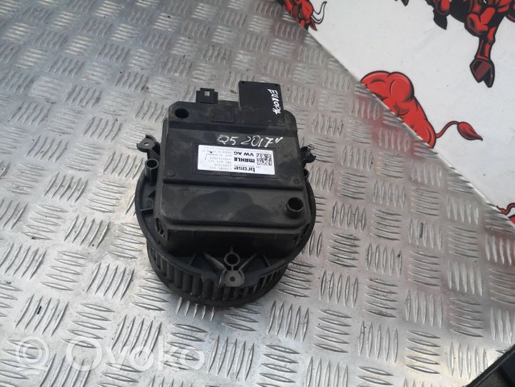 Audi Q5 SQ5 Ventola riscaldamento/ventilatore abitacolo 4M1820021