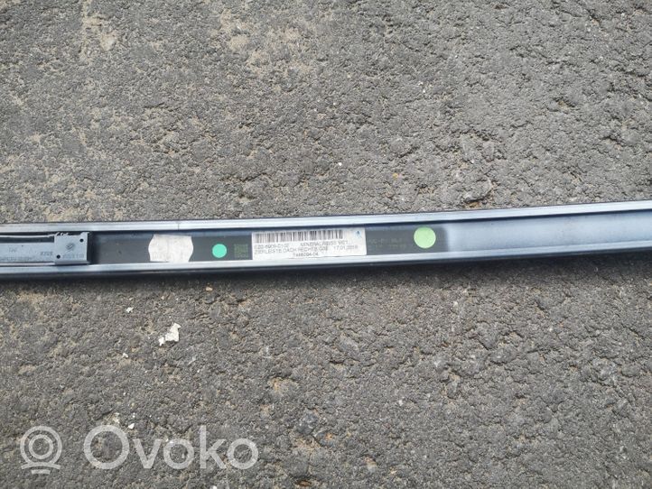 BMW 6 G32 Gran Turismo Apdailinė stogo juosta "moldingas" 7468294