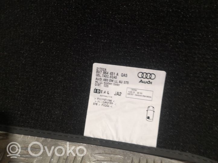 Audi A3 S3 8V Dywanik samochodowy tylny 8V7864451A