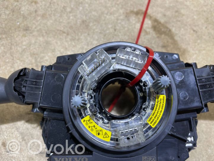 Volvo XC40 Stūres stāvokļa (leņķa) sensors 32275368