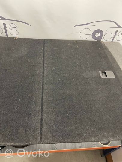 Maserati Levante Trunk/boot floor carpet liner 06701500670