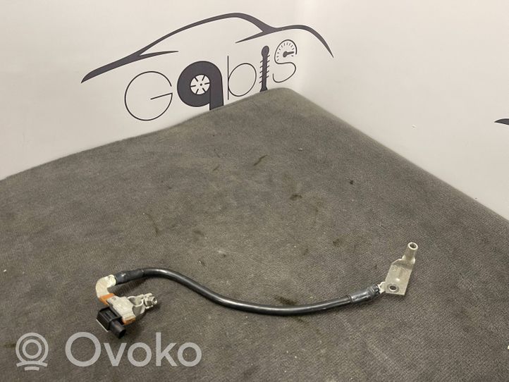 BMW 2 F45 Minus / Klema / Przewód akumulatora 61216821206