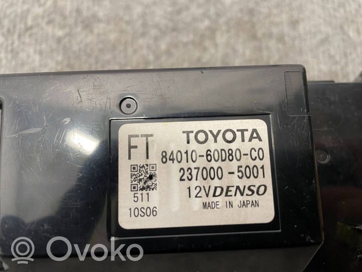 Toyota Land Cruiser (J150) Panel klimatyzacji 8401060D80