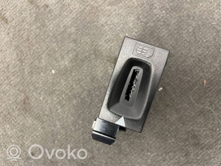 Volvo S90, V90 USB-ohjainlaite 31494702