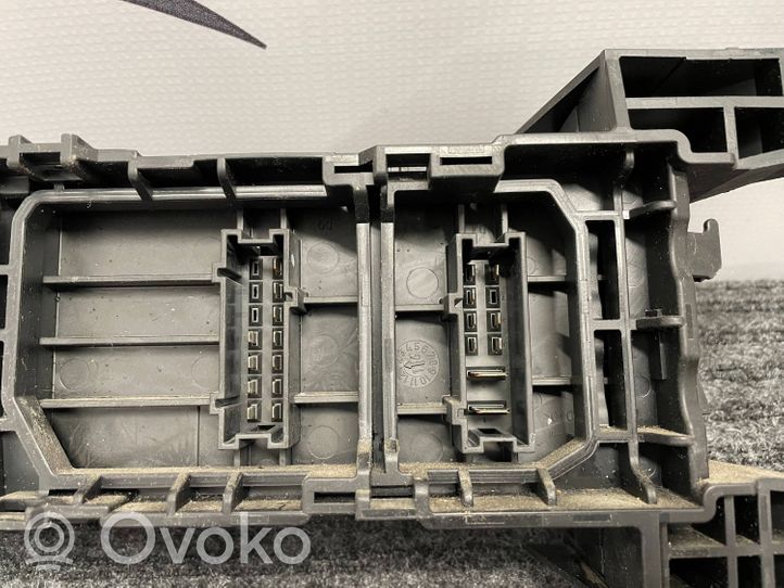 Mercedes-Benz Vito Viano W447 Drošinātāju bloks A4475460046