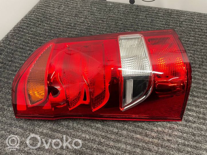 Mercedes-Benz Vito Viano W447 Lampa tylna 2SK011581