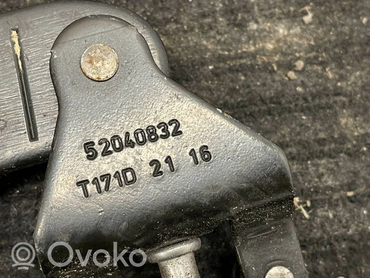 Fiat Doblo Kita slankiojančių durų apdailos detalė 52040832