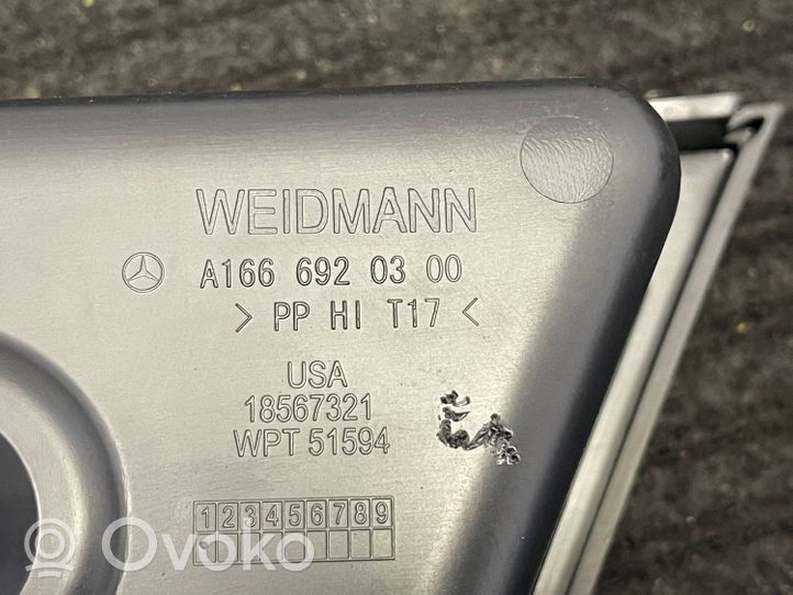 Mercedes-Benz GLE (W166 - C292) Muu sisätilojen osa A1666920300