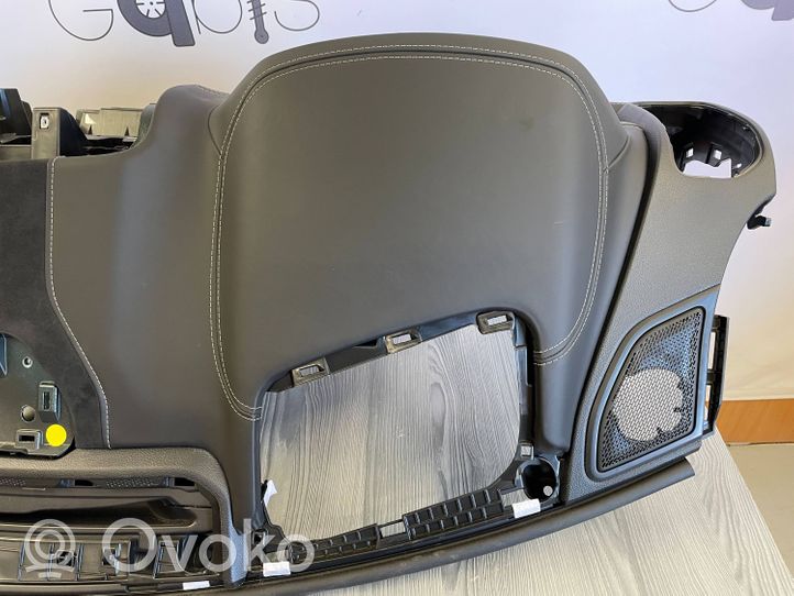 Dodge RAM Panelė 6WH32TRMAA