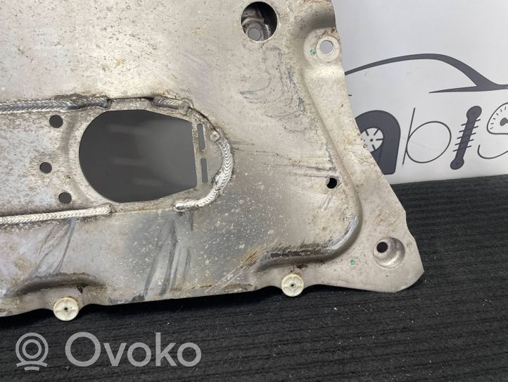 BMW X5 G05 Variklio dugno apsauga 6878068