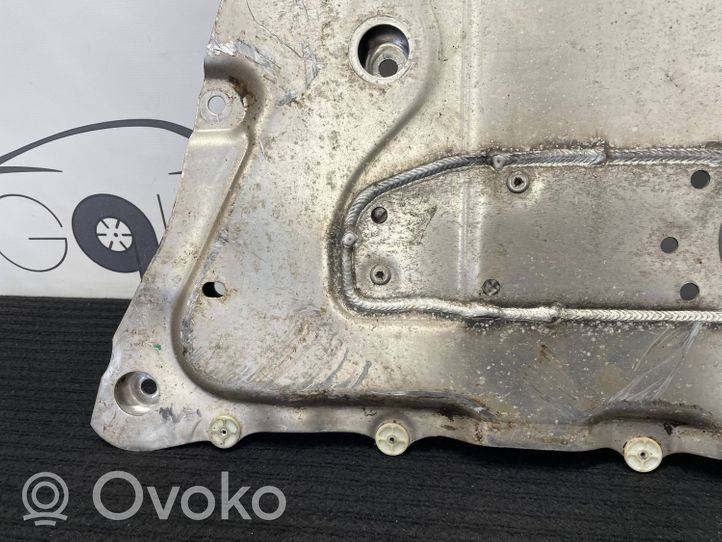 BMW X5 G05 Variklio dugno apsauga 6878068