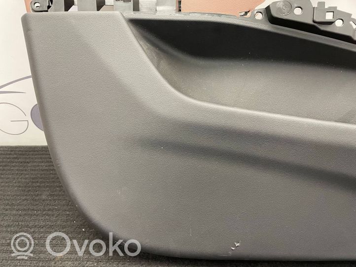 BMW X5 G05 Rivestimento del pannello della portiera anteriore 90324921