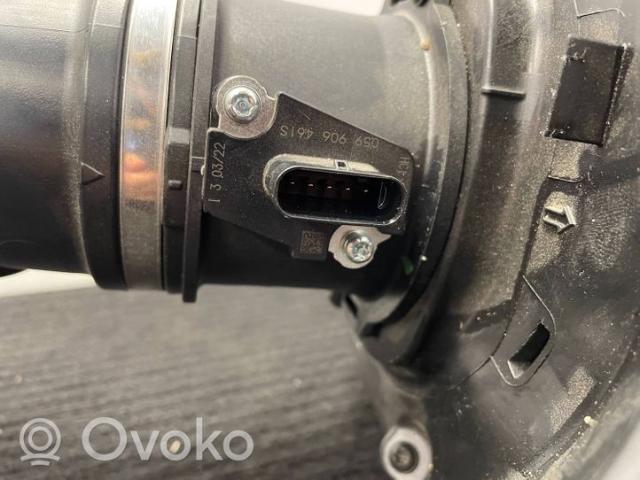 Audi A5 Obudowa filtra powietrza 8W0133837T