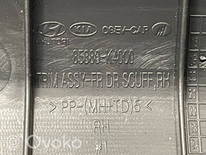 Hyundai Kona I Etuoven kynnyksen suojalista 85880K4000