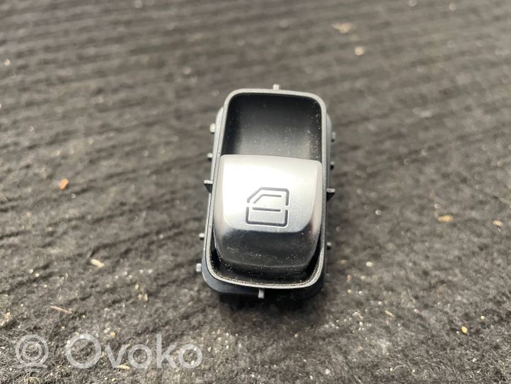 Mercedes-Benz C AMG W205 Electric window control switch A2229052203