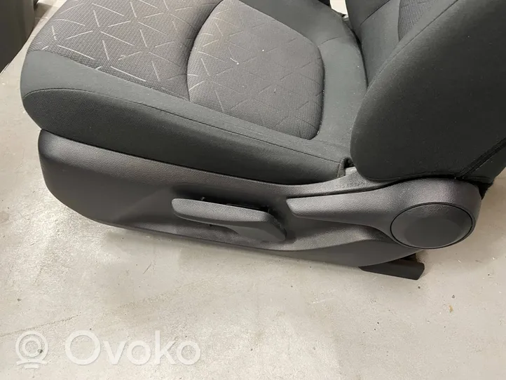 Toyota RAV 4 (XA50) Seat set 67614X1B18
