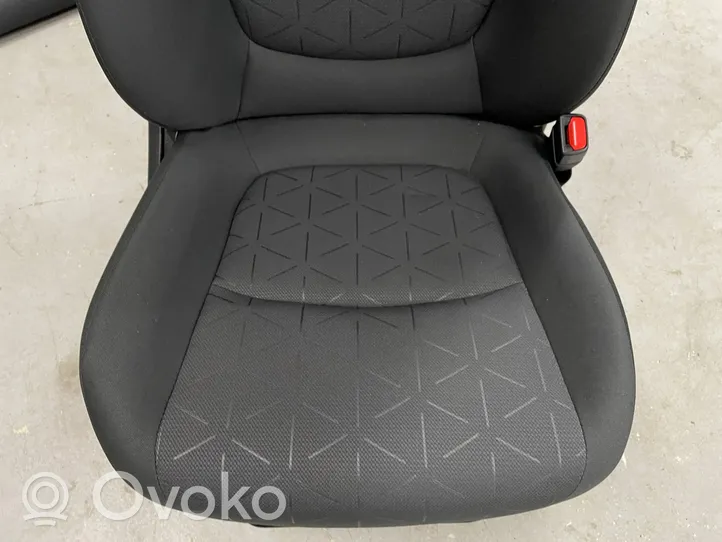 Toyota RAV 4 (XA50) Seat set 67614X1B18