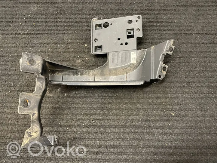 Land Rover Evoque I Support de pare-chocs arrière EJ3217A150AE