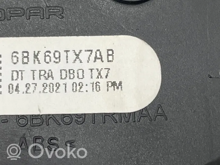 Dodge RAM Kita panelės detalė 6BK69TX7AB